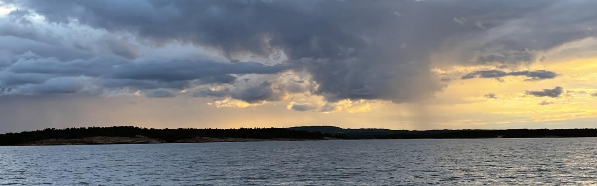 Mäktiga moln